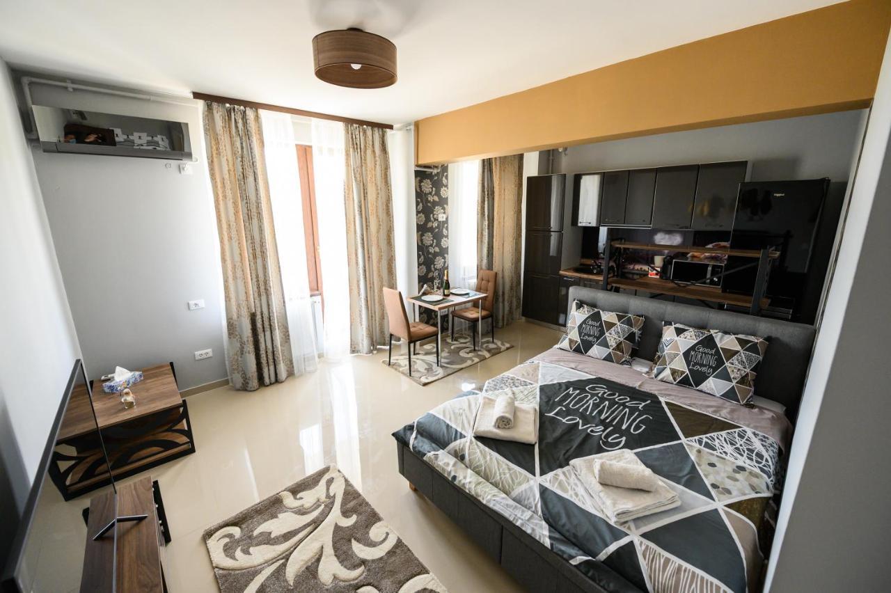 那沃达利Beachside Studio Mamaia Nord公寓 外观 照片